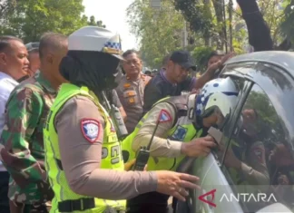 Sopir Minibus Ditemukan Tewas dalam Mobil di Cengkareng Jakbar