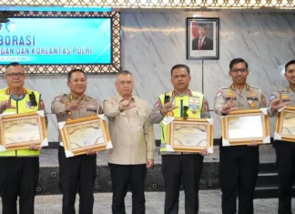 Angkutan Lebaran 2026 Sukses, Korlantas Terima Penghargaan dari Menhub