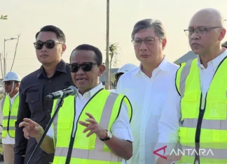Bahlil Panggil Dirut PGN untuk Bahas Harga Gas Industri