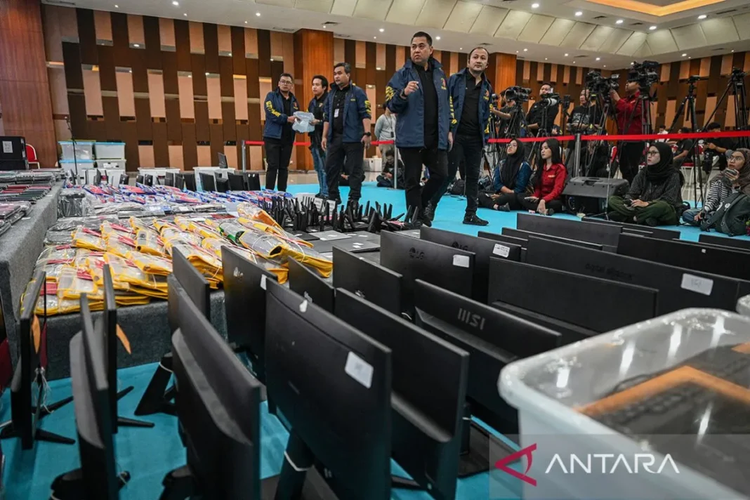 Bareskrim Sindikat judi daring di Hayam Wuruk berkedok perusahaan teknologi