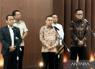 DPR Rapat Koordinasi Tata Kelola Ekspor SDA dengan Danantara dan ESDM