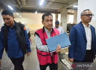 Eks Ketua Ombudsman Didakwa Terima Suap Rp4,8M dari Perusahaan Tambang