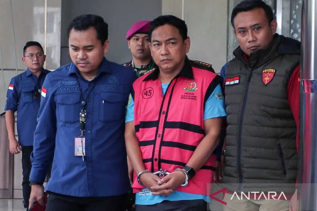 Eks Ketua Ombudsman jalani sidang perdana kasus korupsi nikel