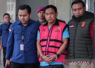 Eks Ketua Ombudsman Jalani Sidang Perdana Kasus Korupsi Nikel