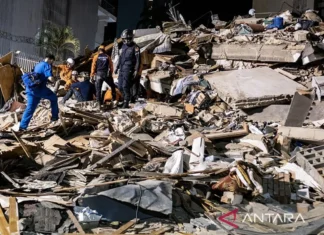 Korban Tewas Akibat Gempa Kembar di Venezuela naik menjadi 920 Orang