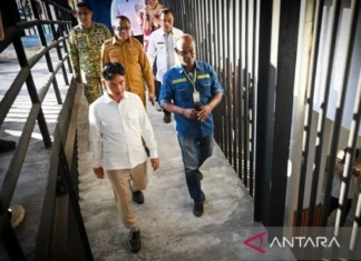 Gibran Tinjau Pasar Lama Mbongawani Pastikan Kesiapan Operasional