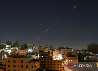 Israel Tutup semua Perbatasan ke Gaza Menyusul Serangan Iran