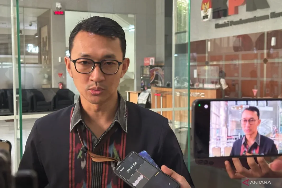 KPK amankan dua orang di Bali terkait pengurusan dokumen keimigrasian