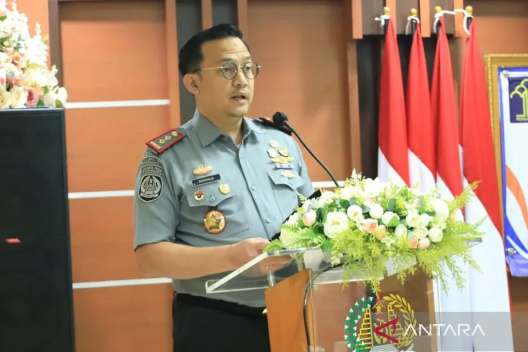 KPK tangkap belasan orang dalam OTT Imigrasi Jakbar, termasuk Kakanim