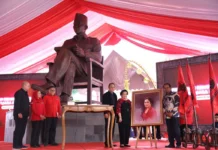 Megawati Resmikan Renovasi Istana Gebang dan Patung Bung Karno