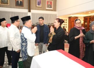 Mendagri Tito Kenang Ryamizard Ryacudu sebagai Sosok Senior yang Dihormati