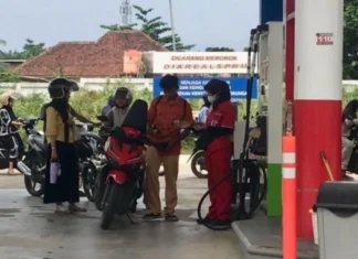 Pengamat Nilai Kenaikan Harga BBM untuk Jaga Kurs Rupiah