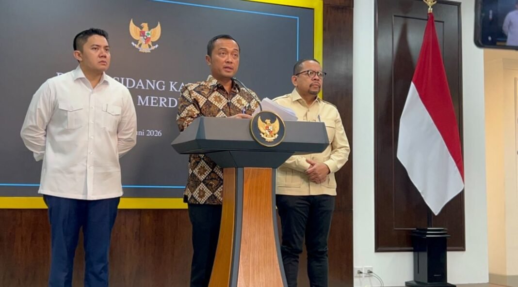 Prabowo Copot Dadan Hindayana, Pemerintah Jamin Program MBG Tak Terganggu