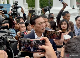 Prabowo Panggil Luhut dan Chatib Basri ke Istana pada Selasa Sore