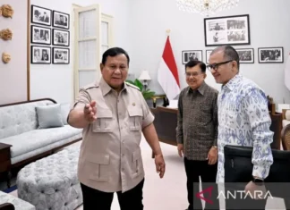 Kamis Siang, Prabowo Terima Jusuf Kalla Bersama sang Putra Solihin Kalla di Istana