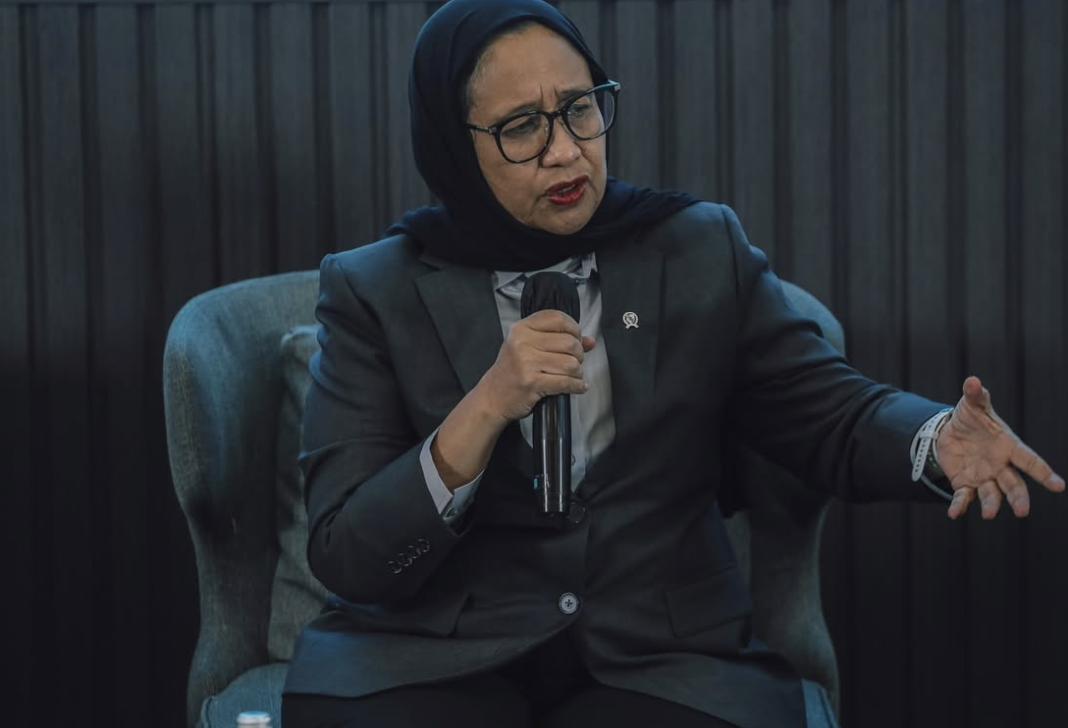 Prestasi dan Riwayat Karier Nanik S Deyang Kepala BGN Pengganti Dadan Hindayana