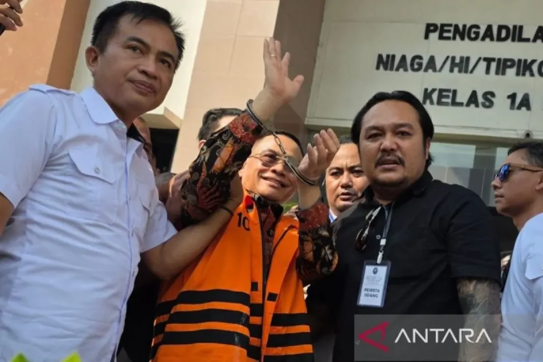 Seratusan polisi amankan sidang Bupati Pati di pengadilan tipikor