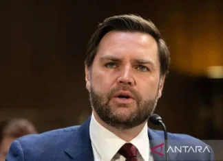 Wapres AS Vance Bertolak ke Swiss untuk Pembicaraan dengan Iran