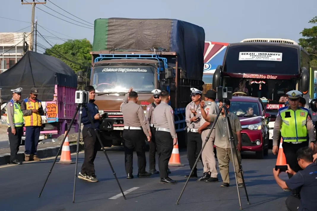 Ditgakkum Korlantas Polri asistensi penanganan kecelakaan Indramayu