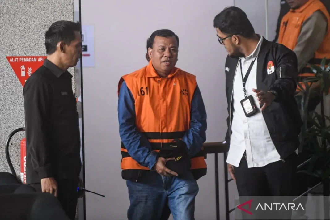 KPK Suhardiman Amby diduga terima dua mobil mewah dari praktik jual beli jabatan