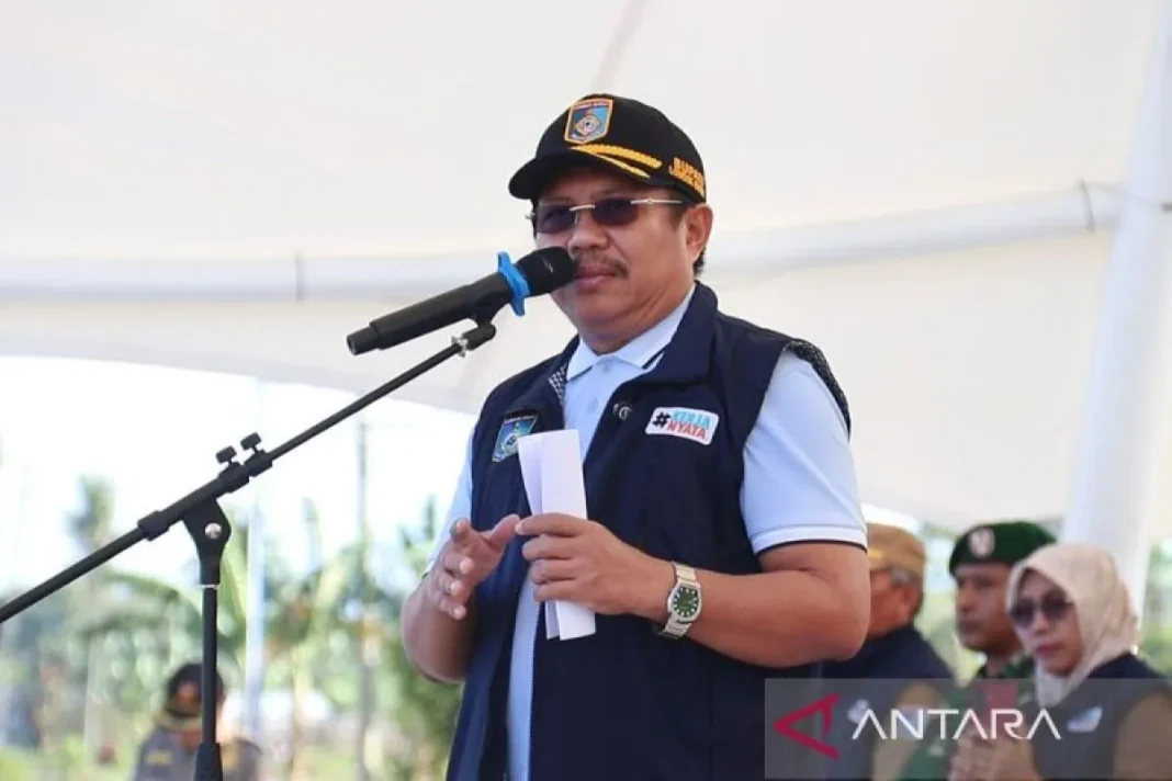 KPK bawa tujuh dari 19 orang yang terjaring OTT Bupati Lombok Barat ke Jakarta