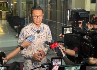 KPK Sita Barang Bukti Elektronik dan Satu Mobil dari OTT di Kuansing