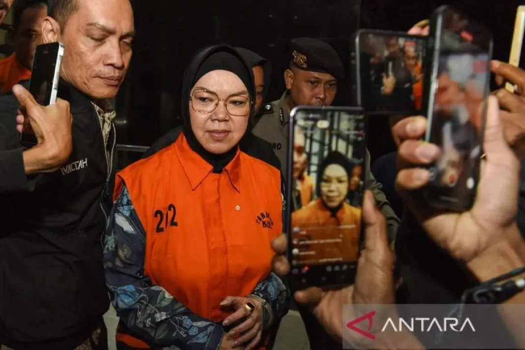 KPK tetapkan dan tahan Bupati Sukoharjo sebagai tersangka