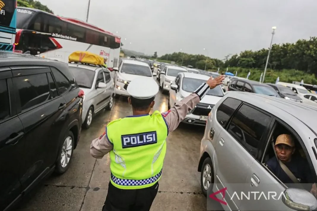 Kapolri sebut Operasi Ketupat 2026 tekan fatalitas kecelakaan 30,4 persen