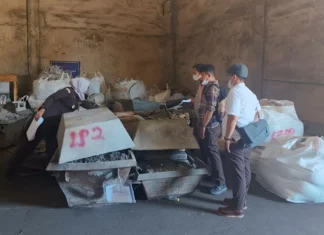 Kejagung Sita Eksekusi Puluhan Ribu Kilogram Timah Milik Tamron
