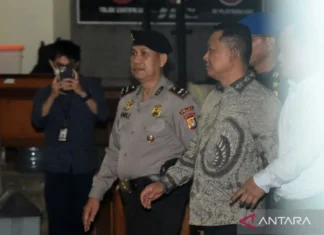 Kejagung Ungkap Alasan Febrie tak Pakai Rompi Tahanan Kejaksaan