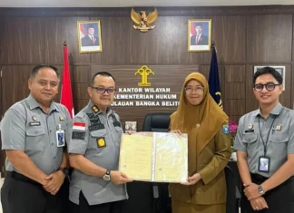 Kemenkum Babel Serahkan Sertifikat Hak Cipta Lagu WAR 13