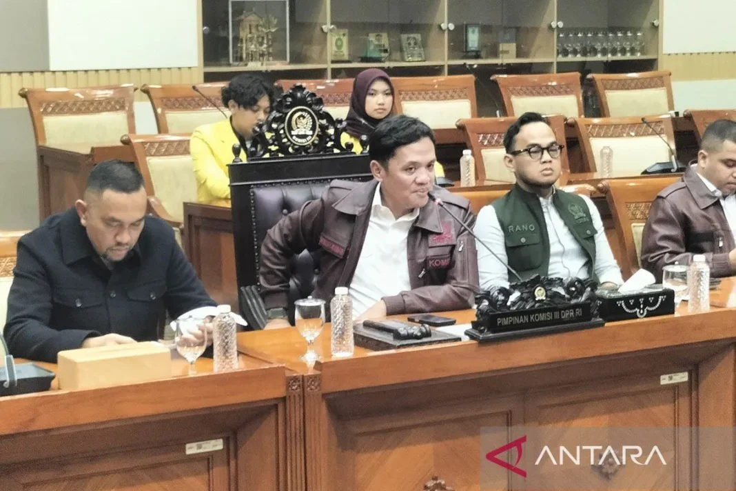 Komisi III DPR, KPK dilibatkan dalam penanganan kasus FA