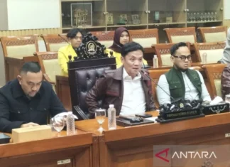 Komisi III DPR Minta Kejagung Bentuk Tim Independen Usut Kasus FA