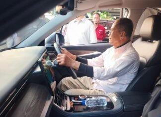 Catatan Abah Dahlan: “Model Polytron”