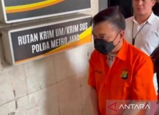 Polda Metro Limpahkan Tersangka dan Barang Bukti Kasus Korupsi ke Kejagung