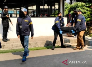 Polda Metro Jaya Pastikan Barang Bukti Emas dan Uang Dolar Asli