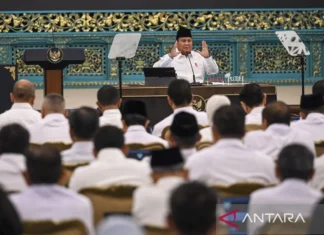 Prabowo Soroti Gaji Guru Rendah di tengah Kebocoran Ekonomi