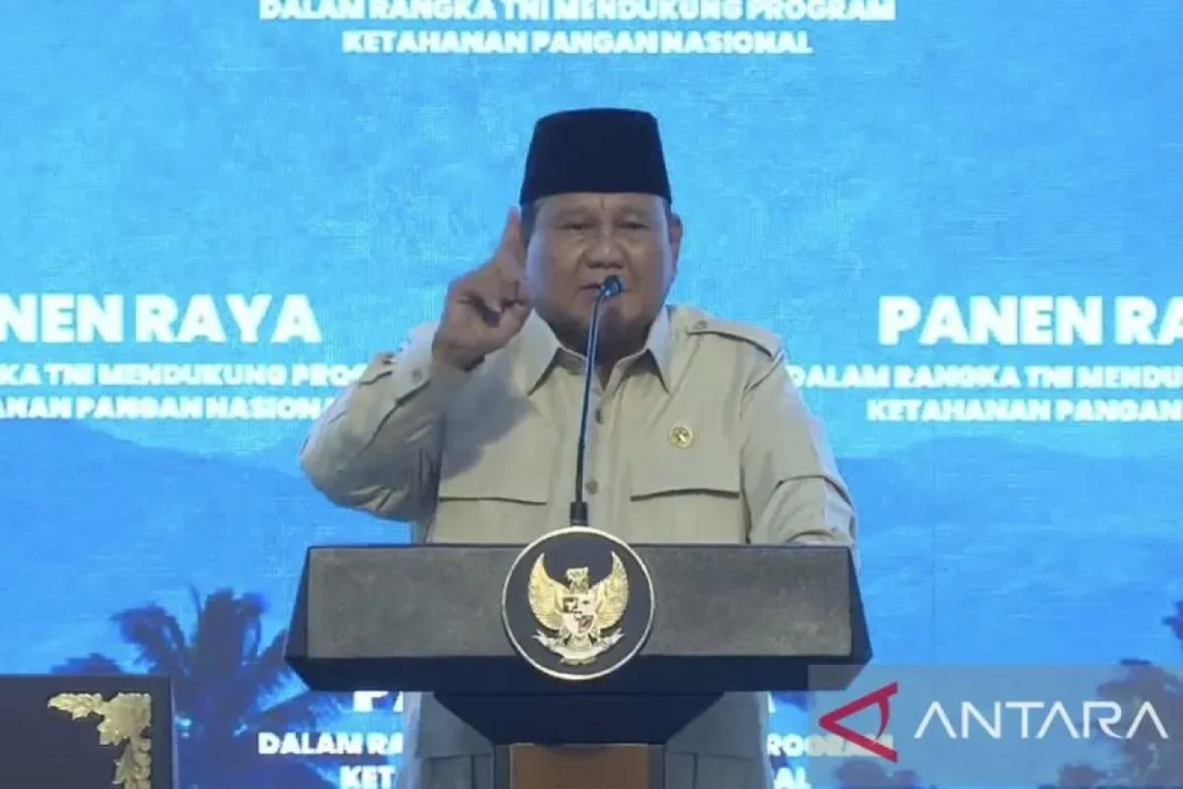 Prabowo tegaskan akan lakukan peremajaan semua lahan tebu di Indonesia