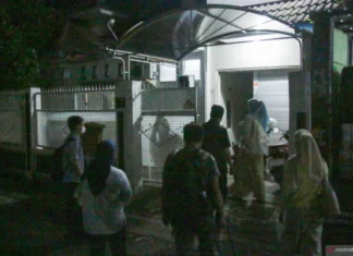 Rumah Kedua Bupati Lombok Barat Turut Digeledah KPK