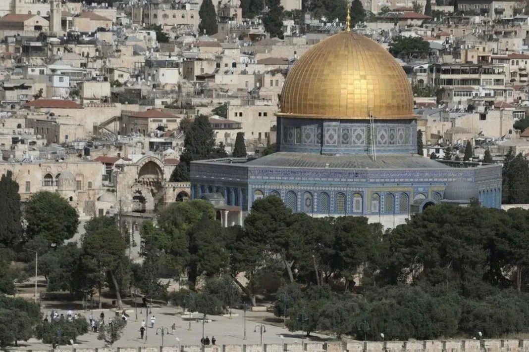 Sugiono bersama 7 menlu kecam eskalasi Israel di Masjid Al-Aqsa