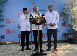 Zulhas Pastikan Penyaluran Bansos Melalui Koperasi Desa Merah Putih