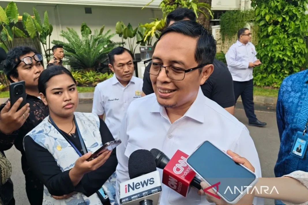 Hasan Nasbi sebut londo ireng istilah untuk kelompok suka buat gaduh
