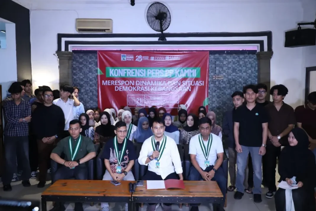 KAMMI ingatkan aksi AMPB di DPR jangan keluar koridor hukum