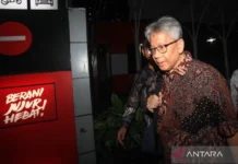 KPK Periksa mantan Dirut Bank BJB Yuddy Renaldi sebagai Tersangka