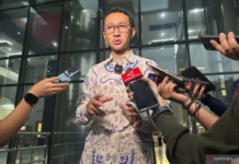 KPK Sita Dokumen dan 8.500 dolar Singapura di Dua Kantor Imigrasi
