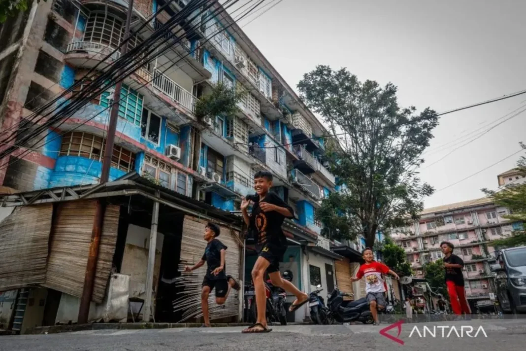 Pemkot minta warga laporkan rumah tak layak huni untuk bedah rumah