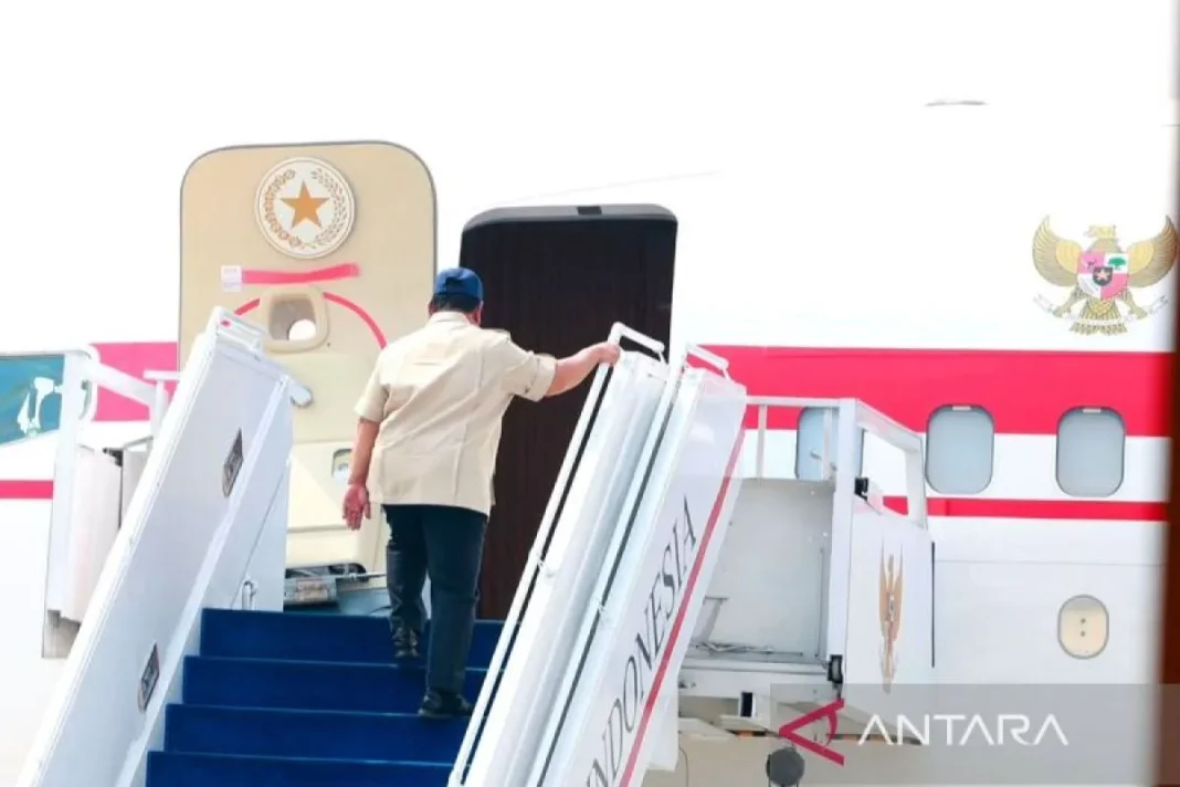 Prabowo bertolak ke Kalimantan pimpin penanganan karhutla