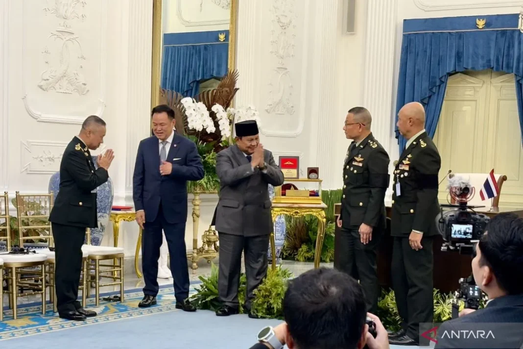 Prabowo terima tanda kehormatan dari Angkatan Bersenjata Thailand