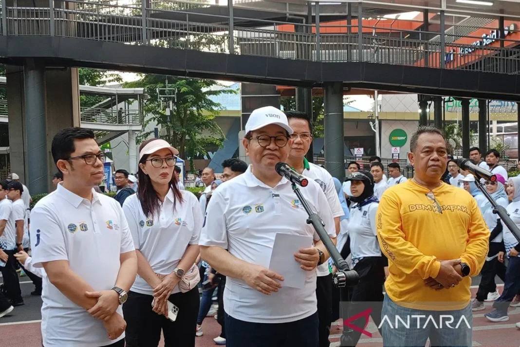Pramono bongkar satu JPO viral Love-Hate di Rasuna Said
