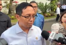 Soal Putusan MK Pisahkan Anggaran MBG, Hasan Nasbi: Engga Loh, Masa Pemerintah Ngakalin